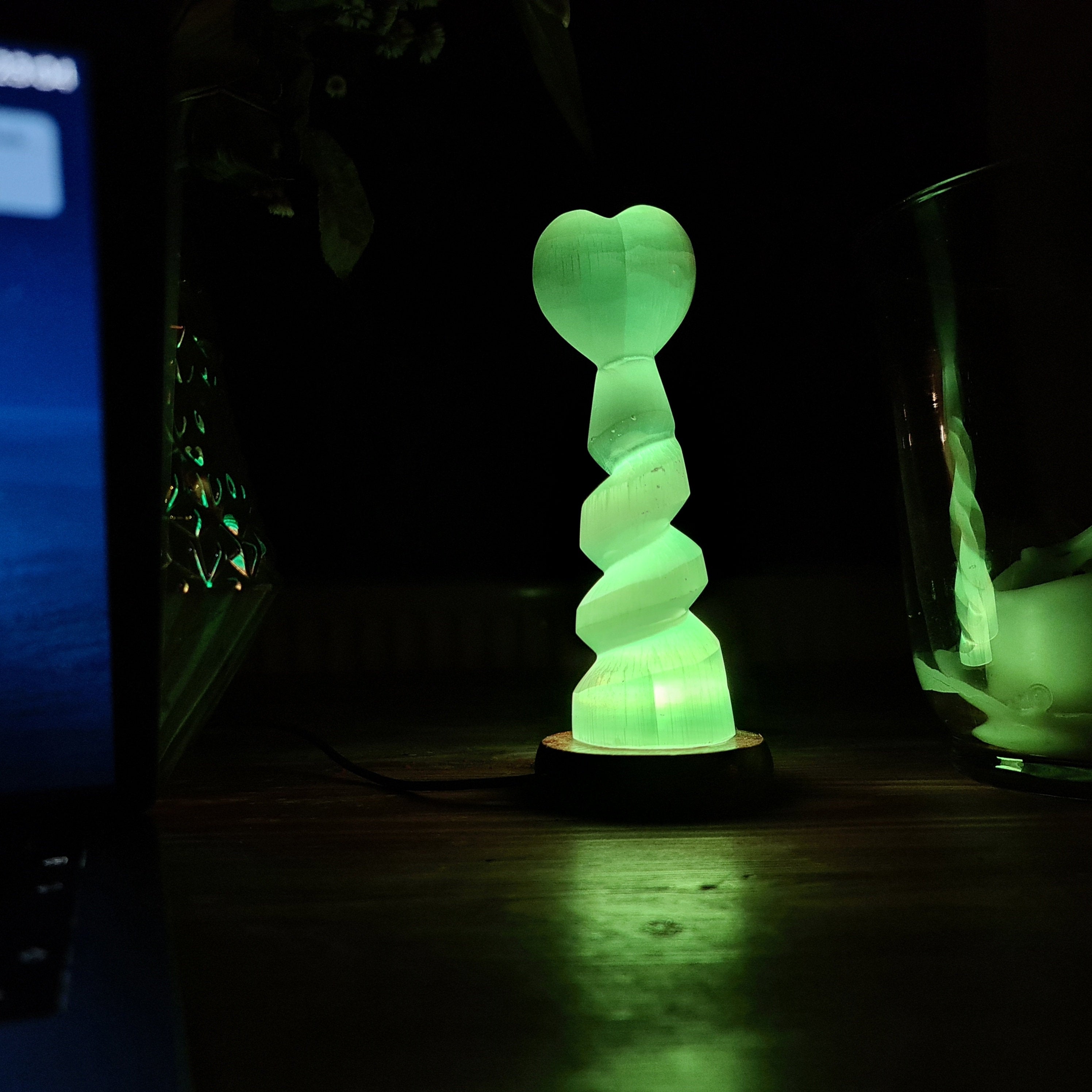 Selenite USB lamp - Heart